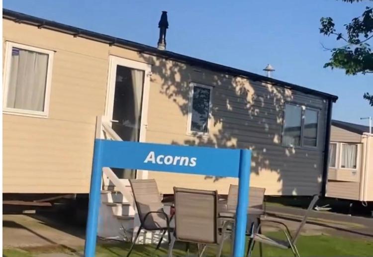 Trecco Bay Acorns 22 Hotel Porthcawl Exterior photo